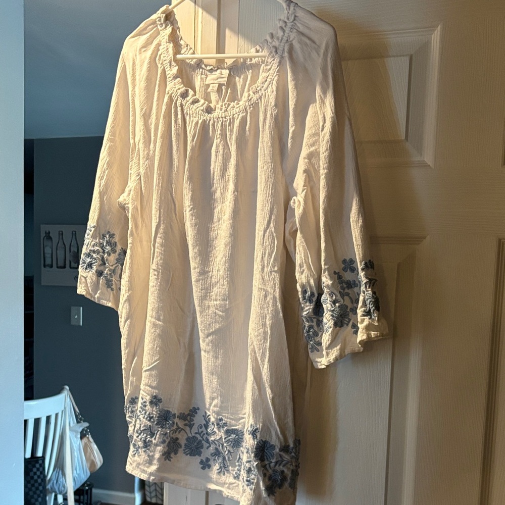 Elegant Cream and Blue Floral Women's dress